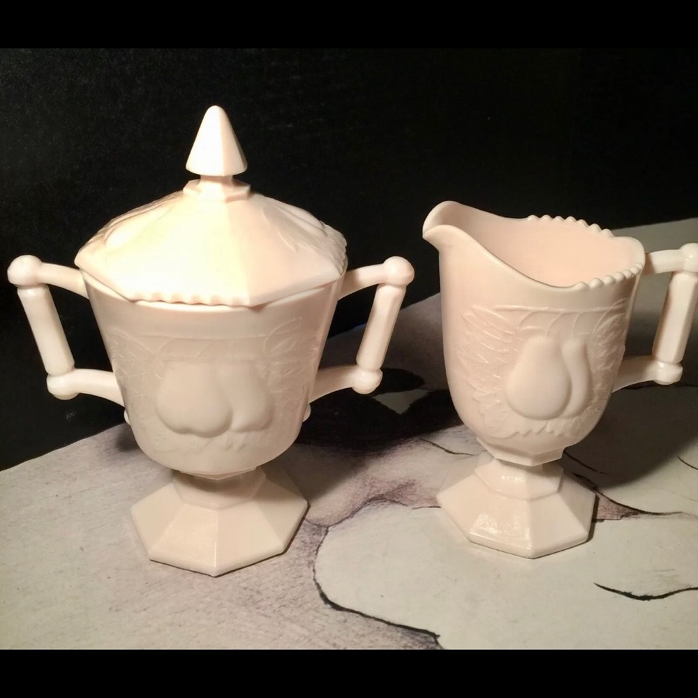 Pink milk glass sugar & creamer set. Jeannette